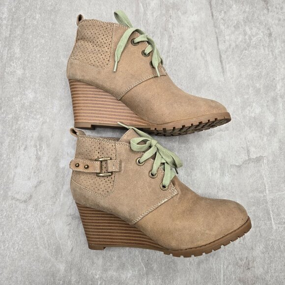 Lace Up Ankle Wedge Boots Size 7 Tan Beige Buckle Moto Grunge Desert Booties - Picture 5 of 9